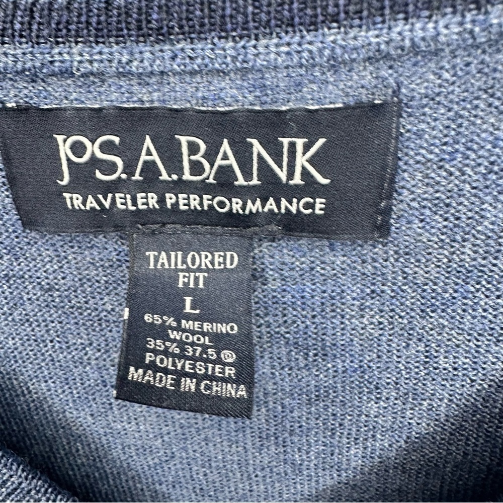 Jos A Banks Traveler Performance Tailored Merino V-Neck blue Sweater sz large - Picture 3 of 5